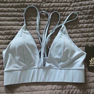 NWT The Free Yoga Strappy Yoga Bra - L Light Blue